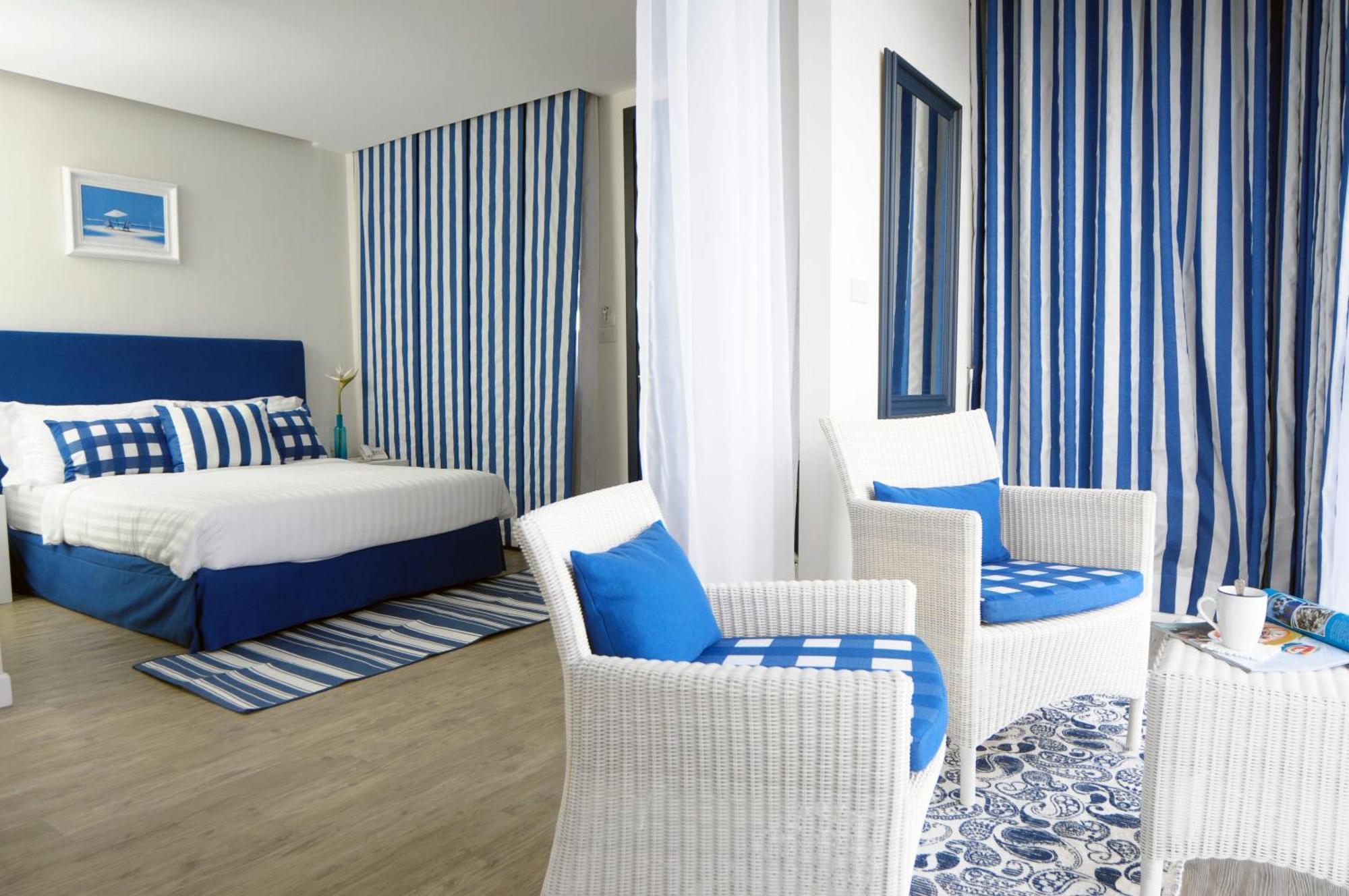 Phuket Boat Quay Hotel Cape Panwa Exterior photo